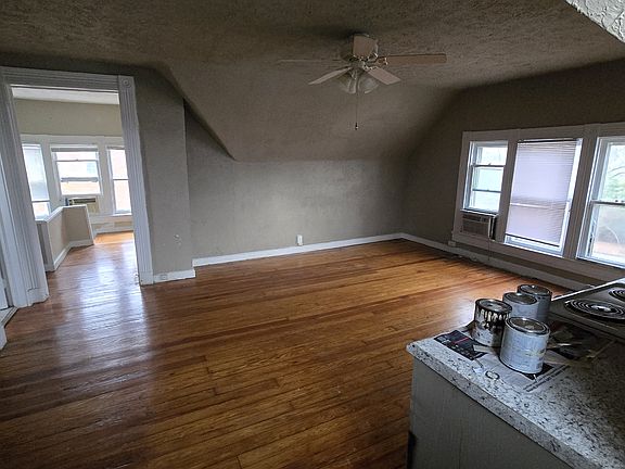 3rd image of 1544 Eastern Pkwy