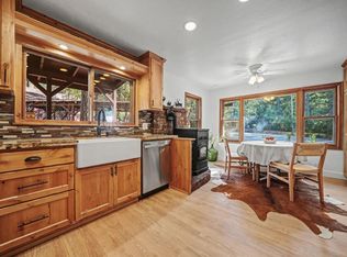 26005 Sugar Pine Dr, Pioneer, CA