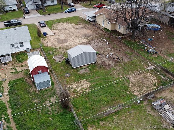 5th image of 320 S 46th West Ave