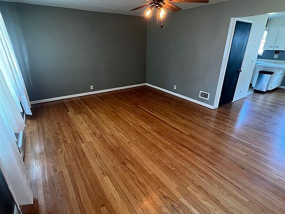 2nd image of 4174 Winesap Ct