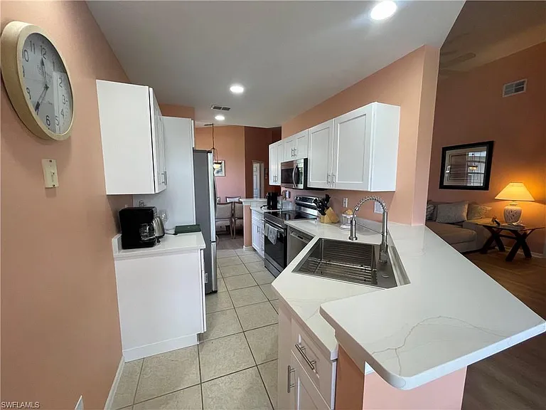2021 Crestview Way #113 — Photo 10