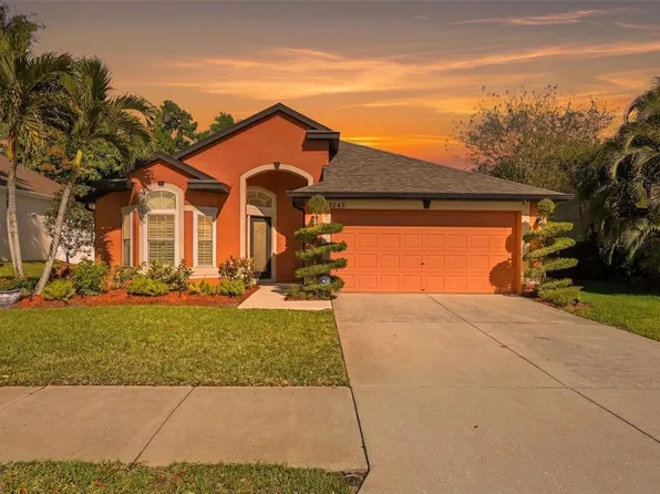 1240 Bluffs Cir, Dunedin, FL 34698