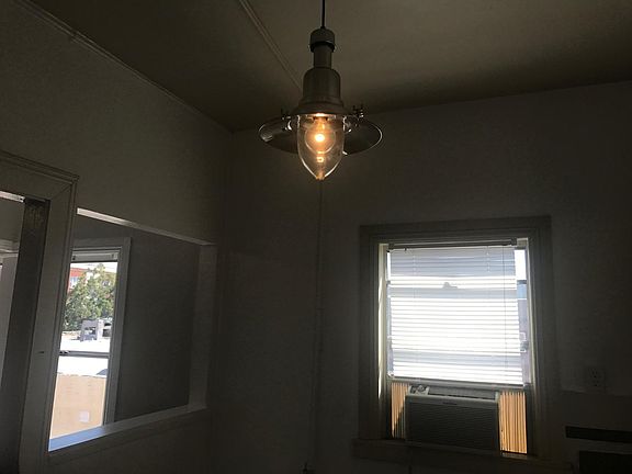 4th image of 2820 W 8th St APT 38
