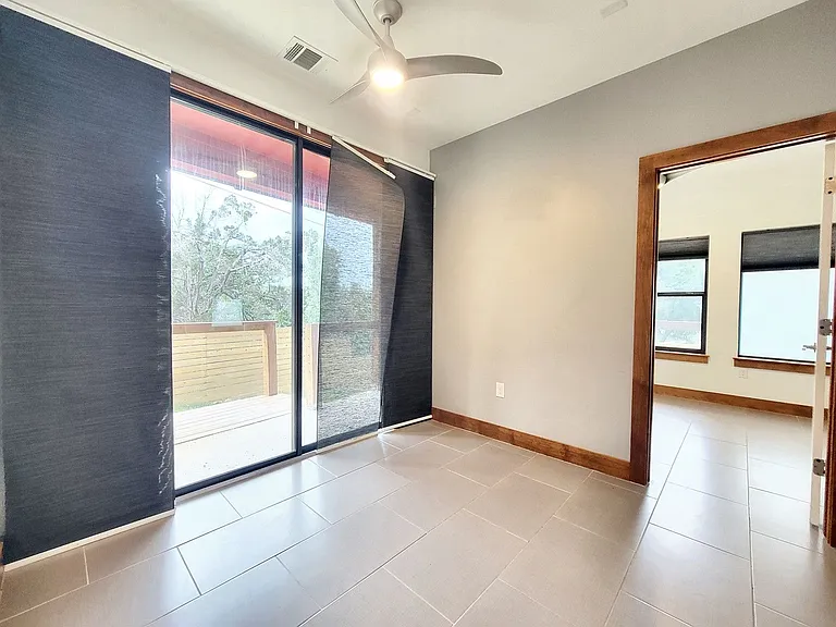 325 Southwind Rd — Photo 22