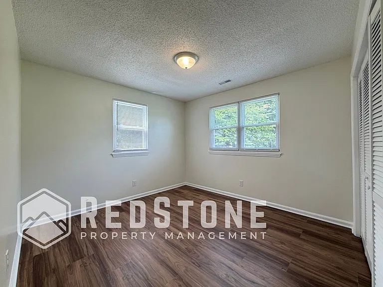 3138 Whitesell Dr #C — Photo 24