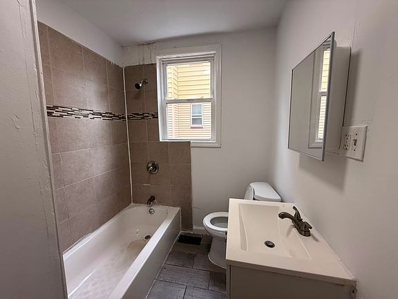 2nd image of 92 Cedar Ave #1