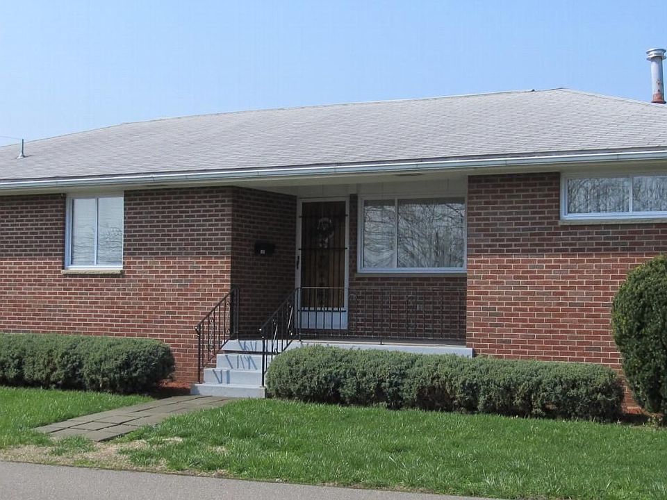 1st image of 1201 Putnam Howe Dr