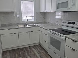 1 Huguenot Street #44, New Paltz, NY 12561