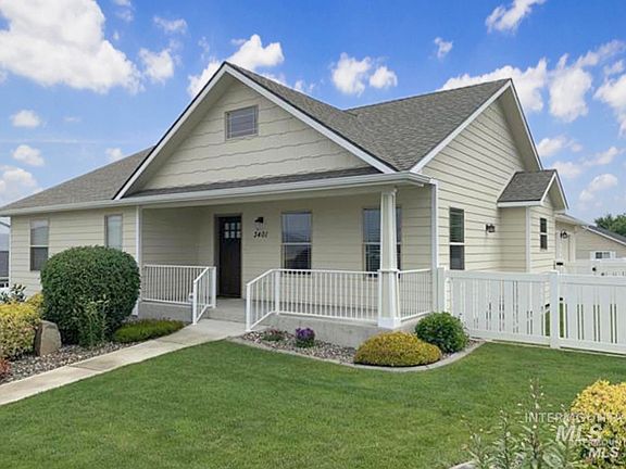 4th image of 3401 14th St