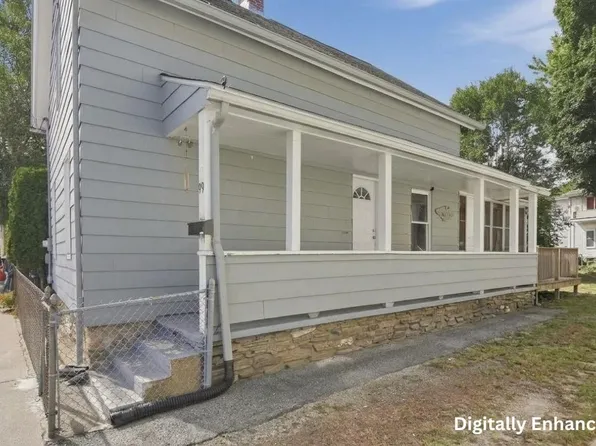 99 Crystal St, Southbridge, MA 01550