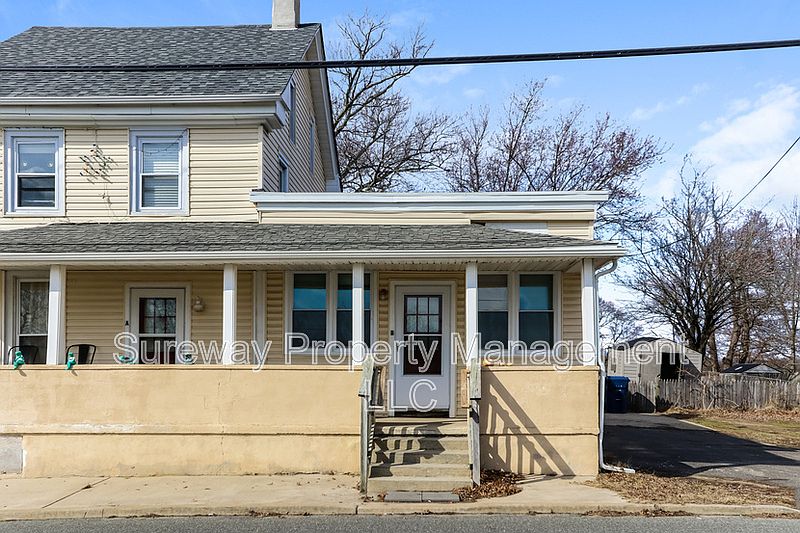 1st image of 238 N Main St #B