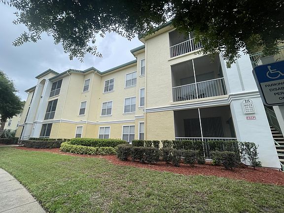 2nd image of 8921 Legacy Ct