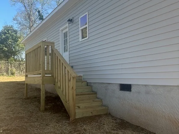 111 Hosea St, Rome, GA 30161