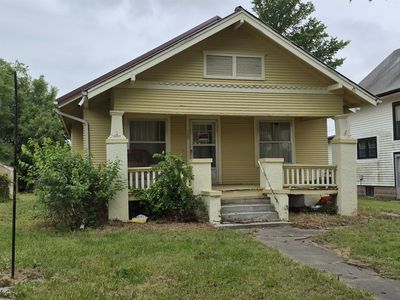 120 S Oak St, Eureka, KS, 67045