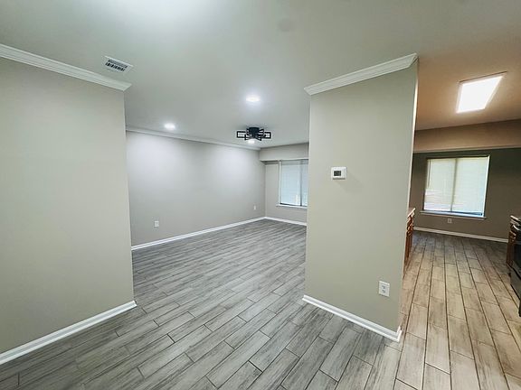 3rd image of 9559 Coggs Bill Dr APT 103