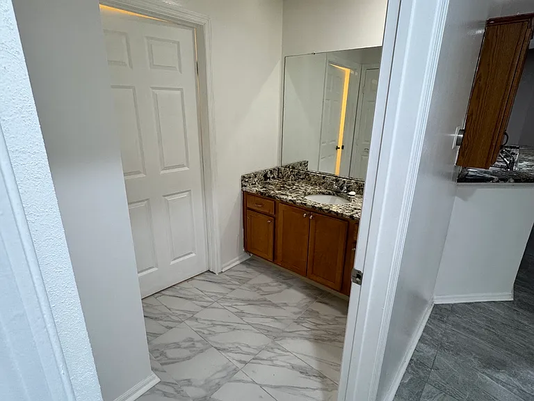 5134 Vinings Blvd — Photo 14