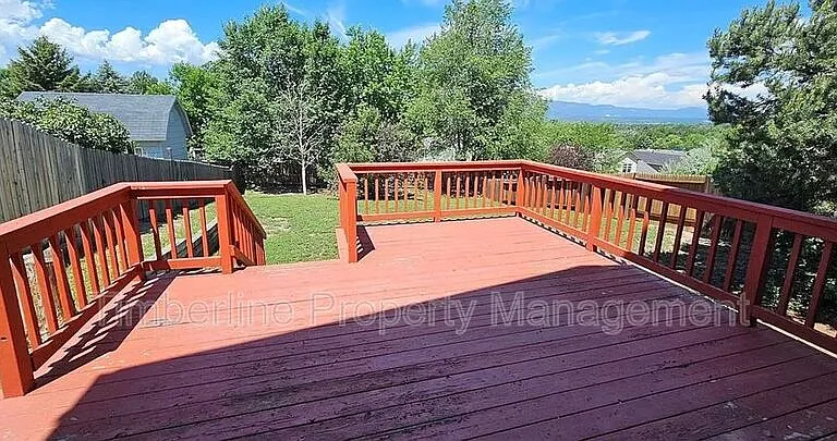 7045 Sproul Ln — Photo 22