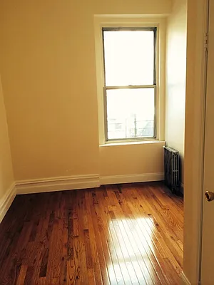 Rented by Bohemia Realty Group | media 28