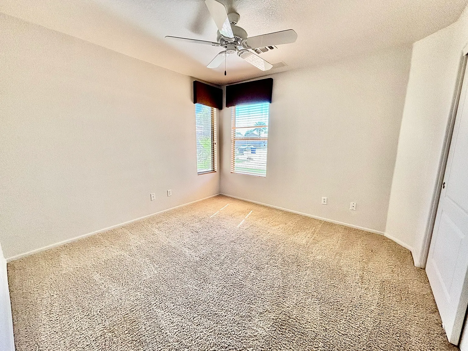 624 South 108th Place - 1 — Photo 4