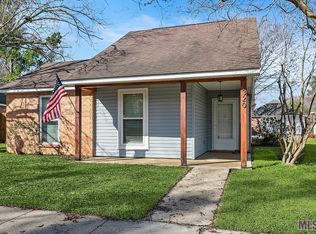 320 Meadow Bend Dr, Baton Rouge, LA 70820