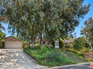 11450 Ayrshire Rd, Los Angeles, CA 90049