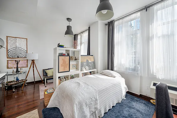 Rented by Metropolitan Res. Partners | media 13