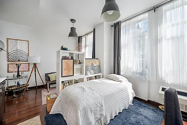 Rented by Metropolitan Res. Partners