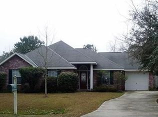 6 Wickfield Dr, Covington, LA 70433