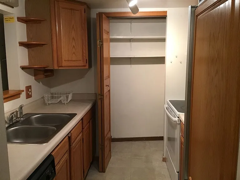 7106 Fortune Dr #22 — Photo 10