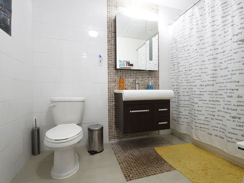 2nd image of 59 Kent St APT 4A