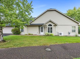 700 Leroy Ln APT 35, River Falls, WI 54022