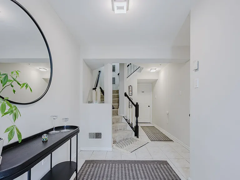 8608 Lark Pl — Photo 29