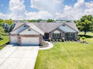 2665 Fieldstone Ct, Troy, OH 45373