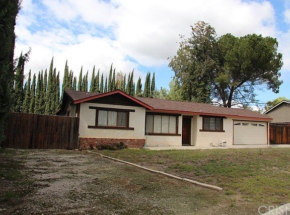2nd image of 2329 Calle Alucema