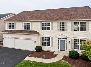 532 Barclay Dr, Bolingbrook, IL 60440