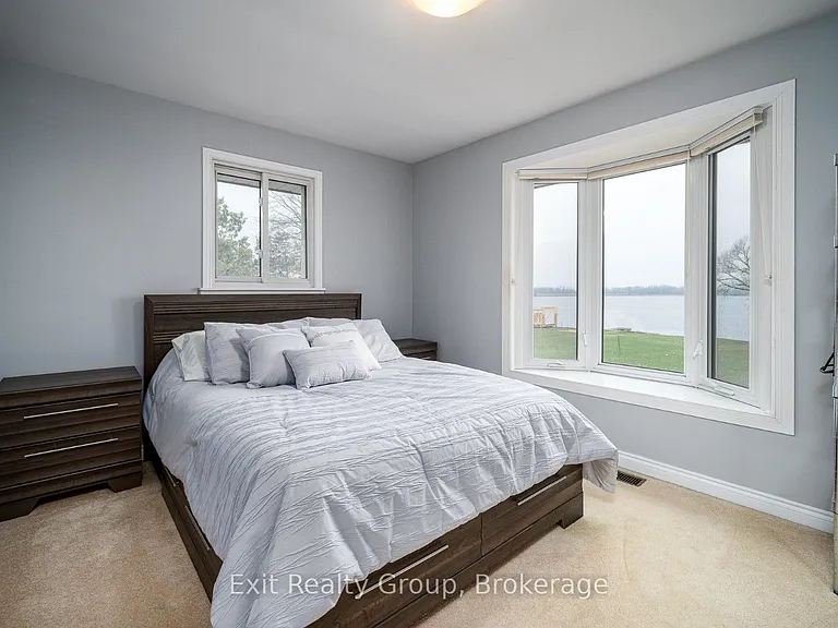 217 Massassauga Rd — Photo 10