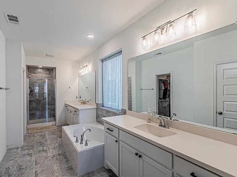 3508 Crescent Ln — Photo 26