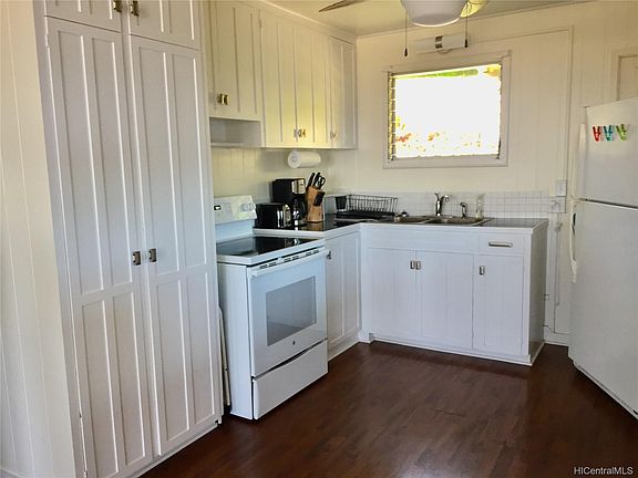 2nd image of 4433 Sierra Dr #4433