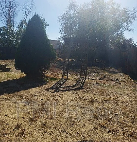 613 Annie Way — Photo 12