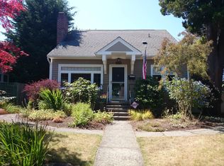 3809 40th Ave SW, Seattle, WA 98116