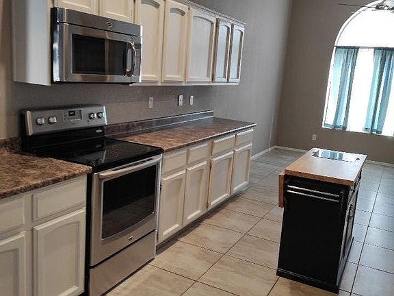 3rd image of 10548 E Voax Dr