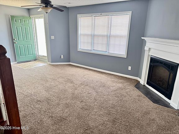 3rd image of 1205 Cross Creek Cir APT B6