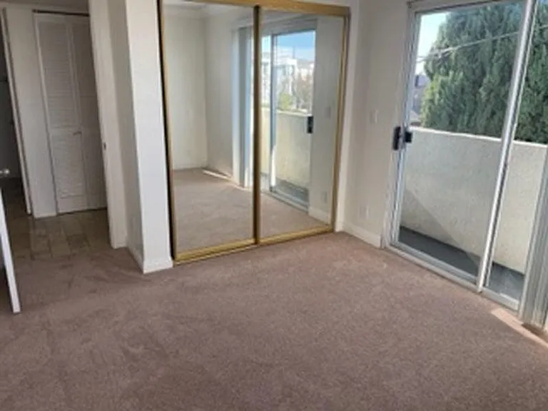 1517 Hi Point St #109 — Photo 13