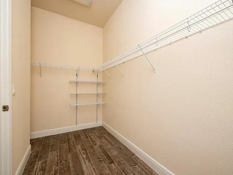 2940 Swoop Cir — Photo 14