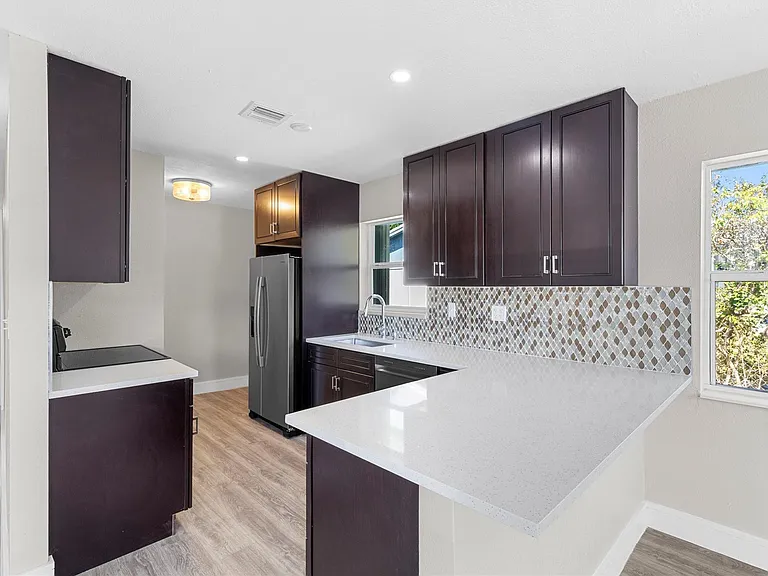 2171 NW 29th Ave — Photo 5