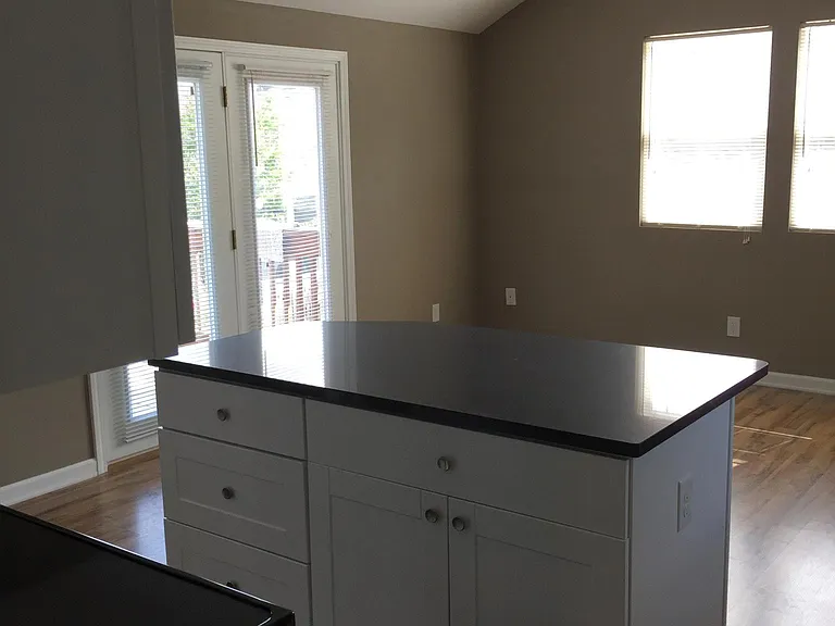 129 Lincoln Ave — Photo 6