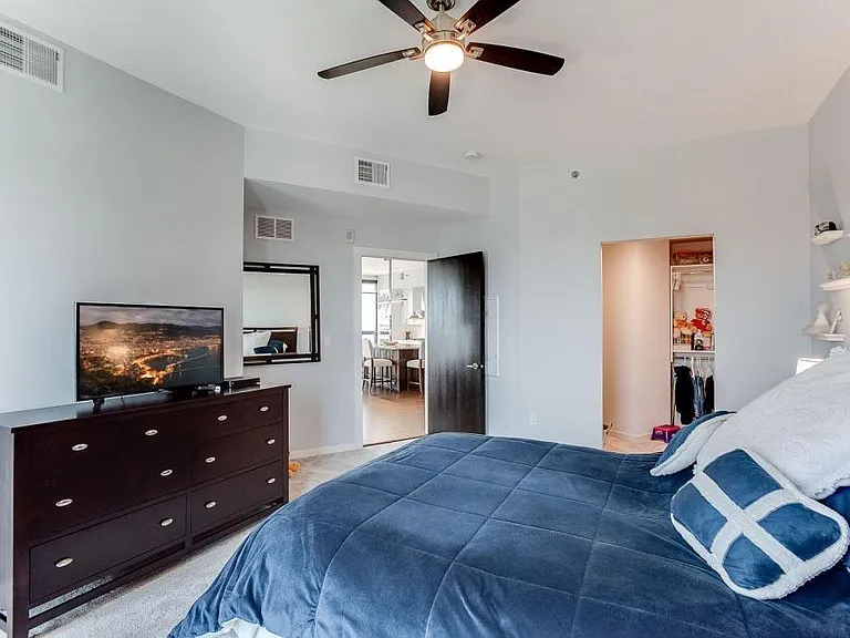 1240 S 2nd St #1601 — Photo 32