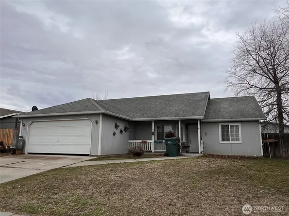 112 NE 13th Avenue, Milton-Freewater, OR 97862