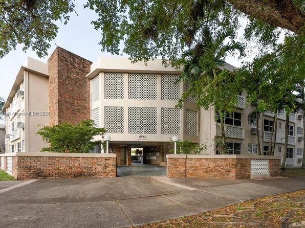 6580 Santona St #A32