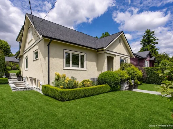 1631 7th Ave, New Westminster, BC V3M 2K6